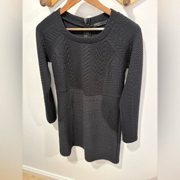 🌟PRANA🌟 Macee Raglan Slv Scoop Nk Textured Jacquard Knit Shift Dress Black - Picture 3 of 5